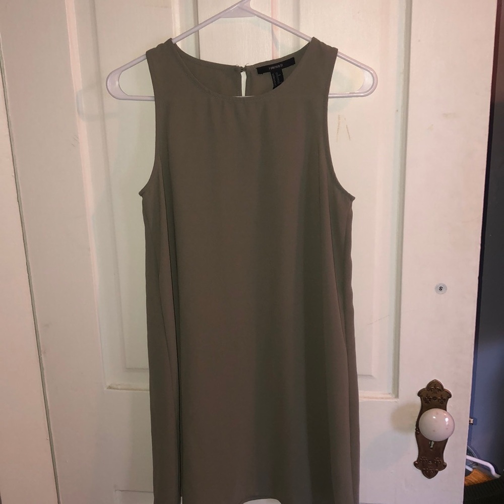 Green summer dress